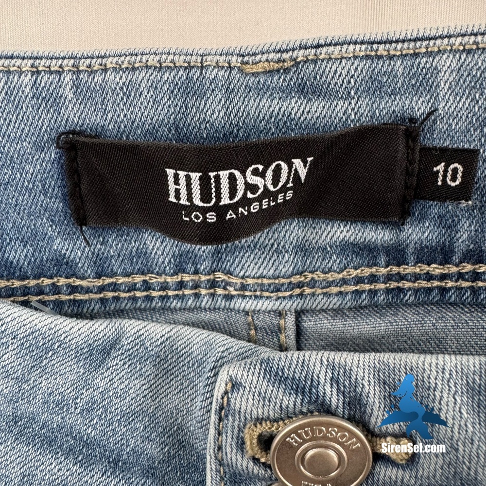 1281 NWT Hudson Straight Leg Jeans – 10 – Icy Blue - Picture 3 of 16